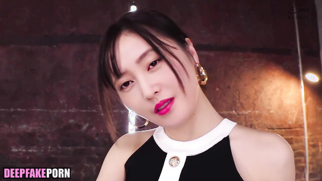 Passionate sex in handcuffs and pantyhose / Zhang Tian'ai A.I. 张天爱 换脸 [PREMIUM]