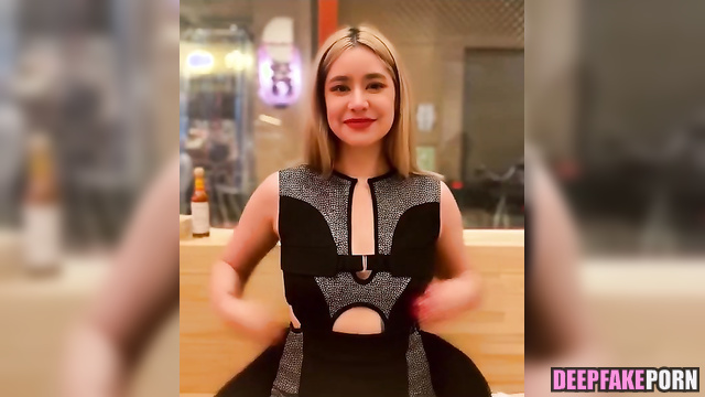 Half-vietnamese Youtuber slut ai Elise Tran ASMR flashes her tits all over the place