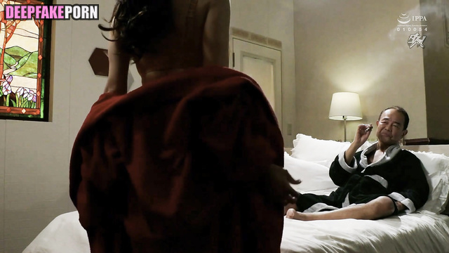 Beauty star undressed in front of her rich daddy, ai Zhou Ye 周也 智能換臉 [PREMIUM]