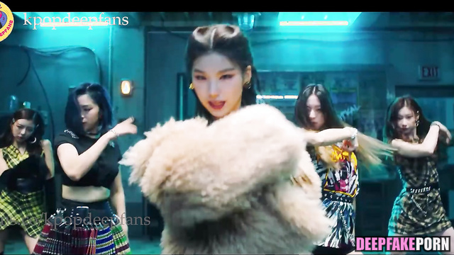 ITZY 있지 'WANNABE' AI PMV