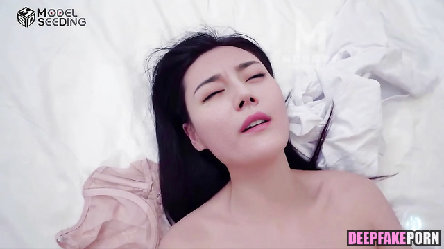 Dilireba 迪丽热巴 made her deal with boss successful deepfake porn 智能換臉 [PREMIUM]