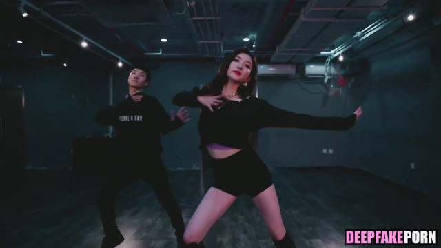 Jiang Shuying/江疏影 deepfake 智能換臉 looks very hot in porn music video [PREMIUM]