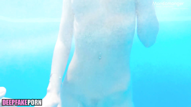 Irene Red Velvet seduced stranger in pool // 레드벨벳 얼굴 교환 [PREMIUM]